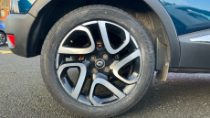 Renault Captur 1.3 TCE 150 Iconic 5dr EDC Petrol Hatchback